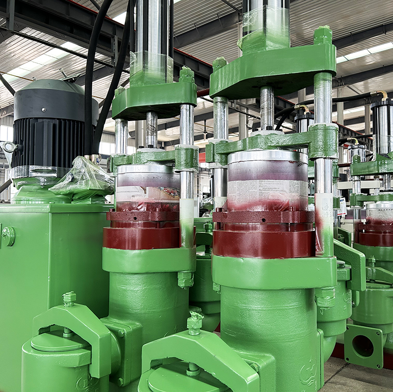 YB300-40柱塞泥(ní)漿泵