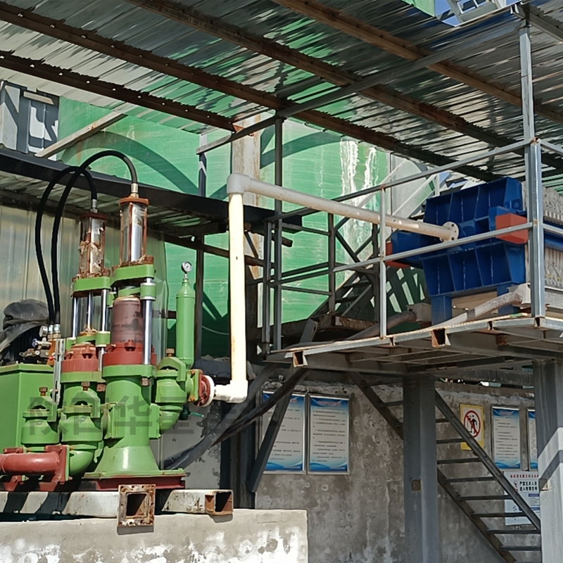 陶(tao)瓷柱塞(sāi)泵使用(yong)現場