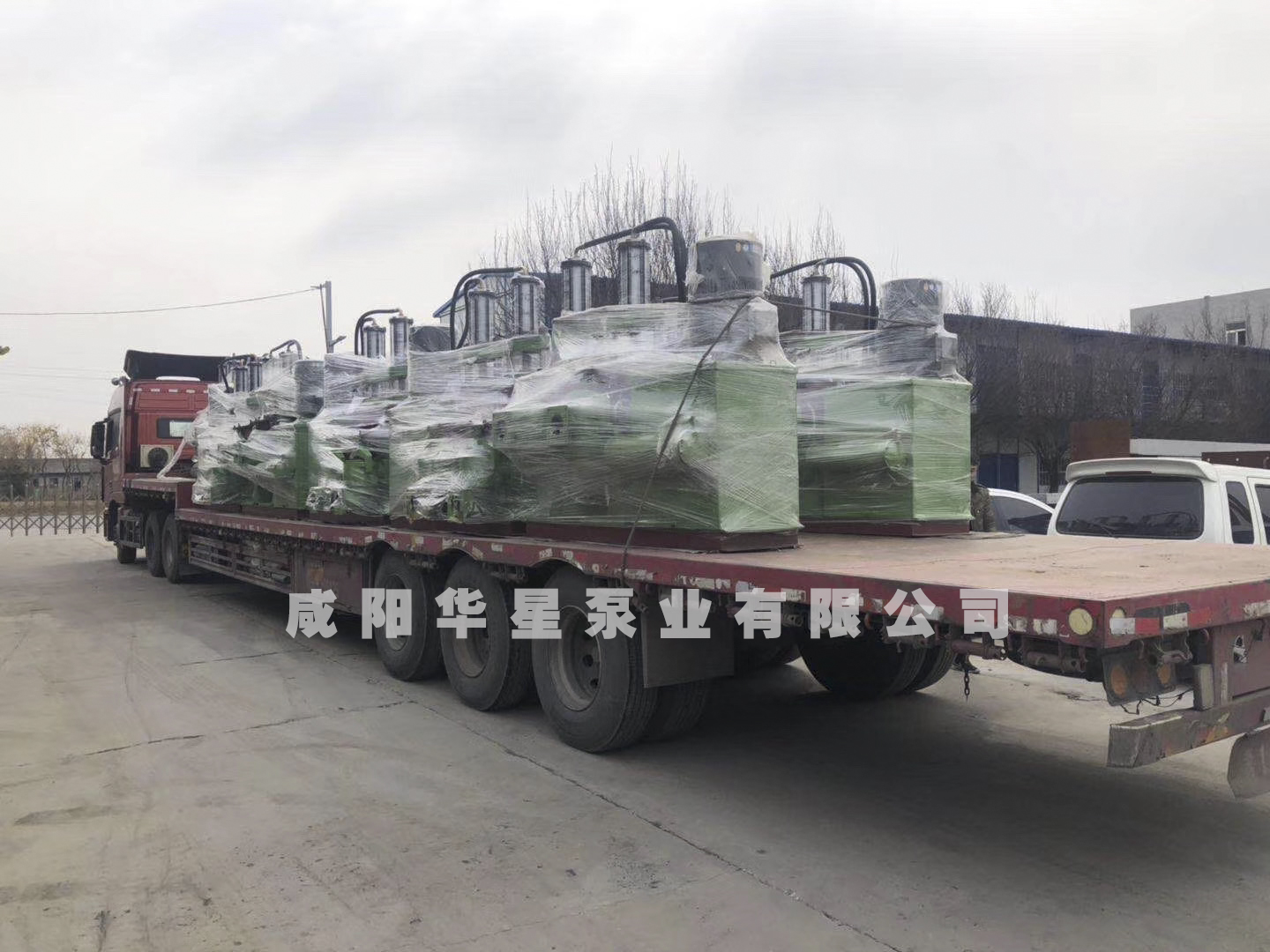 液壓雙缸(gang)耐腐蝕陶瓷泵(beng)